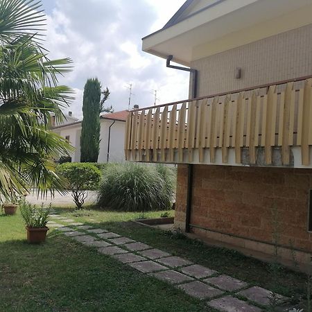 B&B Villaggio Sole Sulmona Extérieur photo