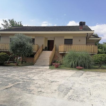 B&B Villaggio Sole Sulmona Extérieur photo